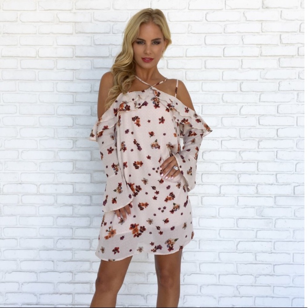 Floral Shift Dress 💐